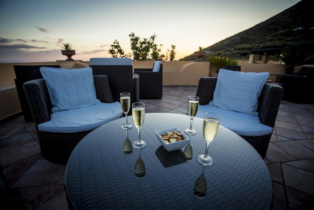 Resort Al Belvedere Salina Leni Exteriör bild